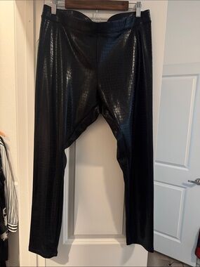 Express Black Faux Leather Croc-Embossed Leggings